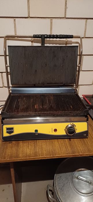 Продам гриль Remta r73