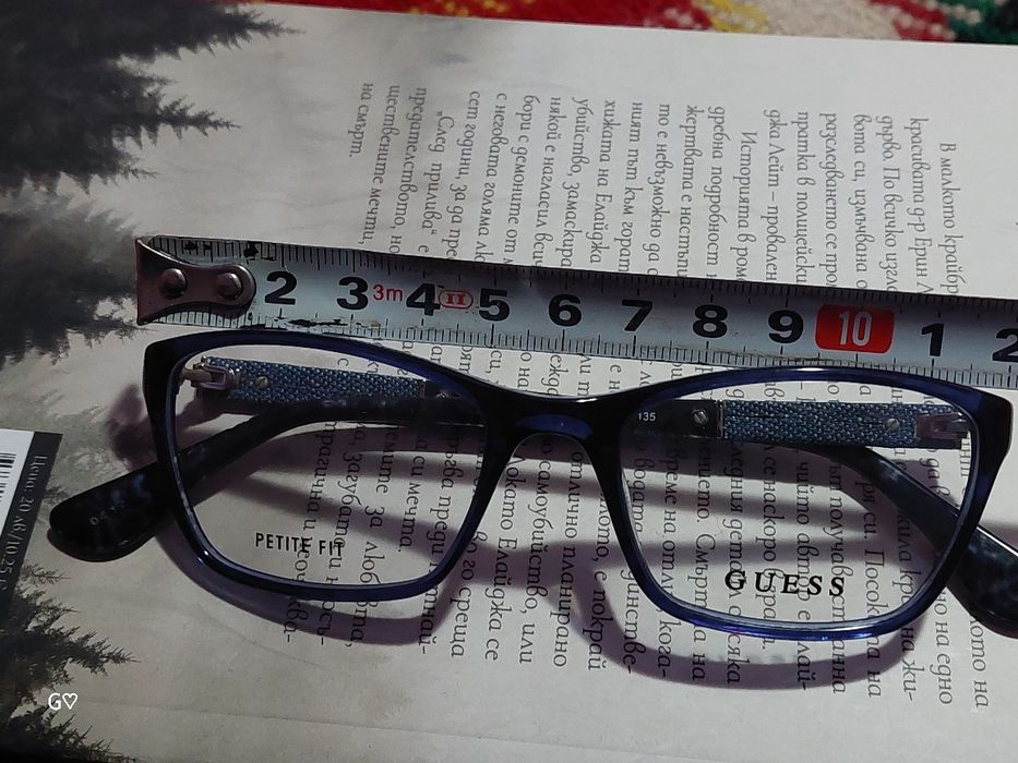 Диоптрична рамка за очила Guess