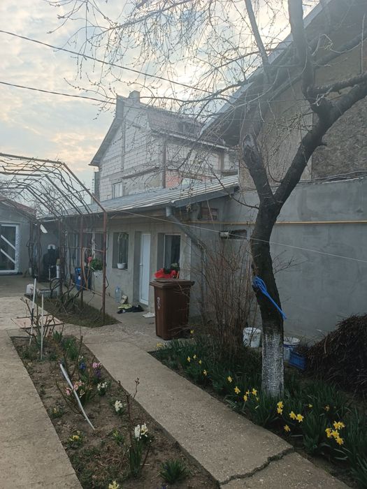 Vând casă !!! Soseaua Chitilei !!