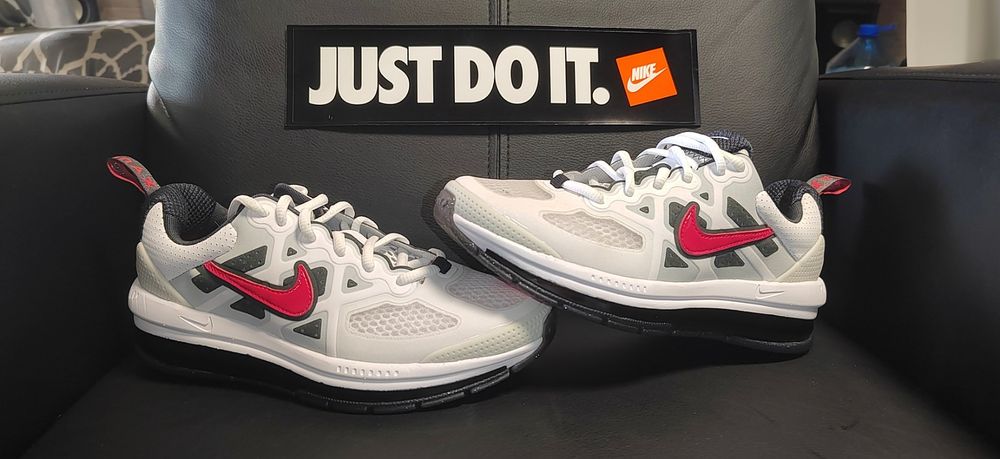 Nike Air Max Genome, номер 37,5