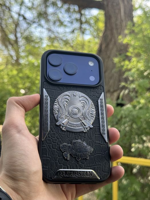 Продам Apple iPhone 17 Pro 256 ГБ.