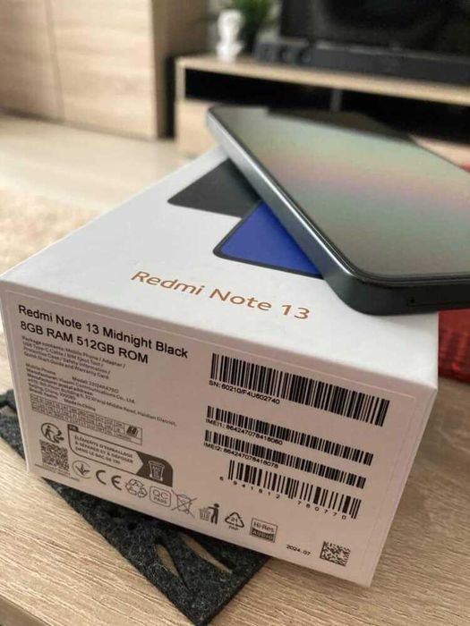 Vand telefon Xiaomi Redmi Note 13