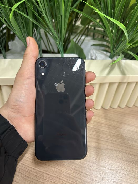 Айфон XR 64gb 70эмкость