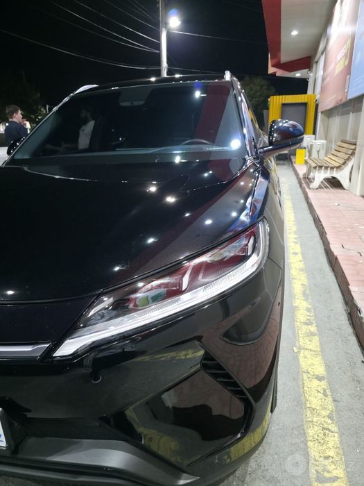 BYD yuan up qora