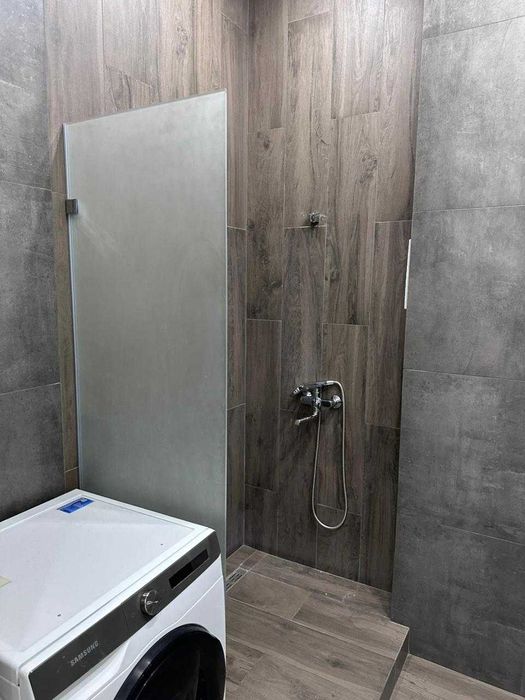 Продам евро 2х ком в центре