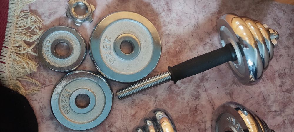 Продам Гантели по 10кг