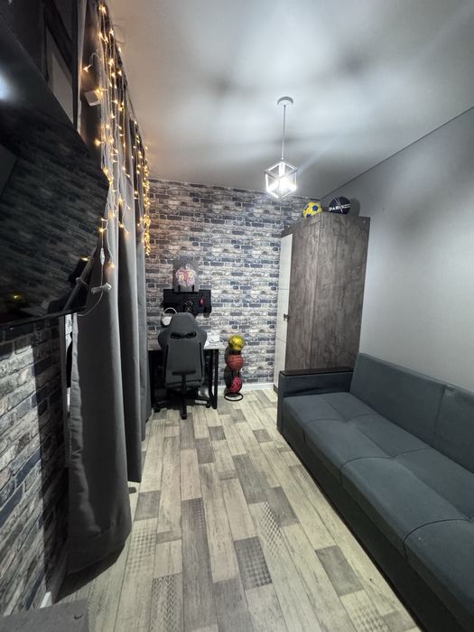 Продам диван 2 метра