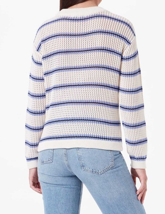 Бял пуловер Tom Tailor