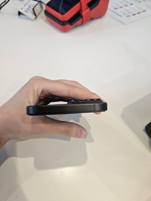 iPhone 15, использовался месяц