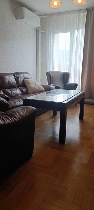 Под наем 3-стаен Света Троица обзаведен отличен 800 евро