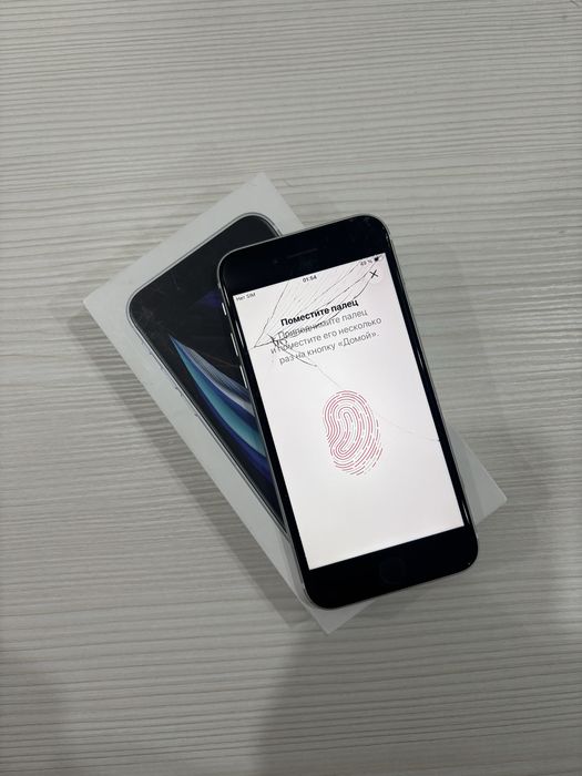 iPhone SE  128 gb Айфон Се 128 гб