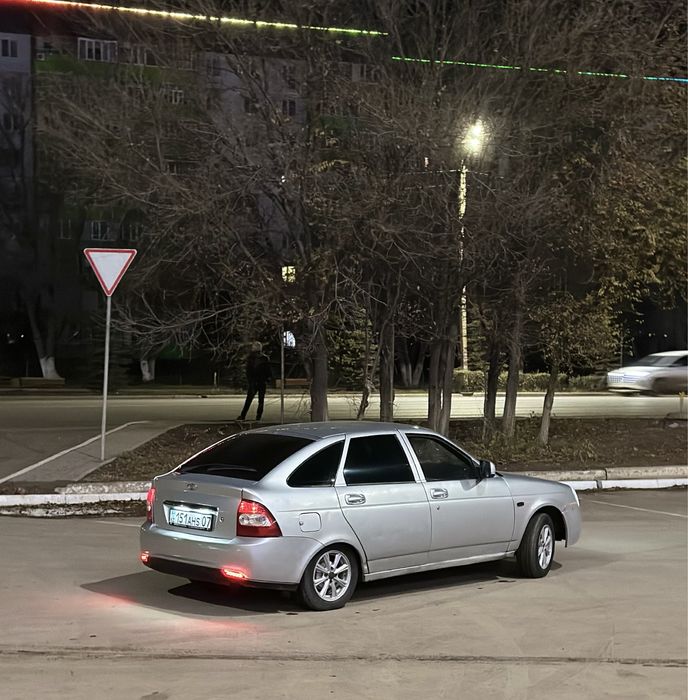 Продам 2172 ,8 клапан