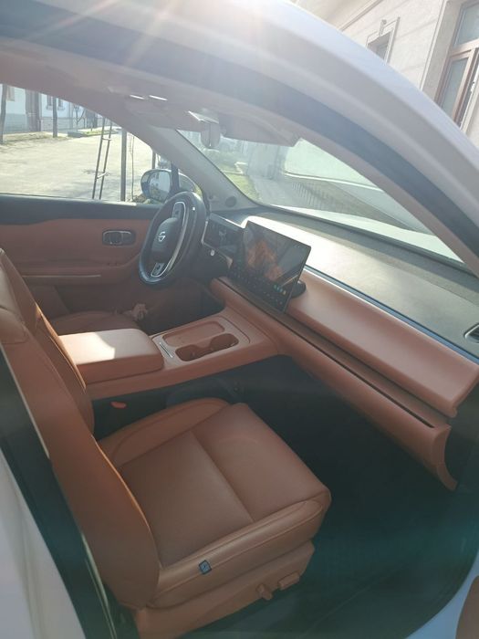 Продаю авотмобил