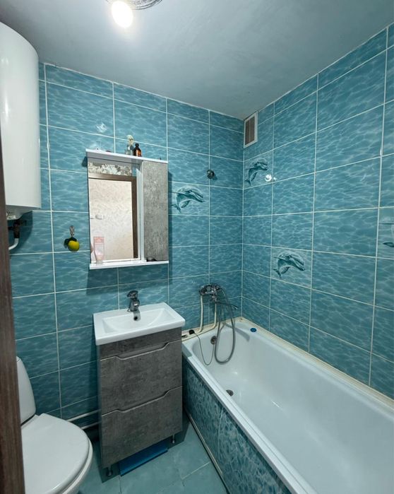 Продам квартиру 3-х комнатную