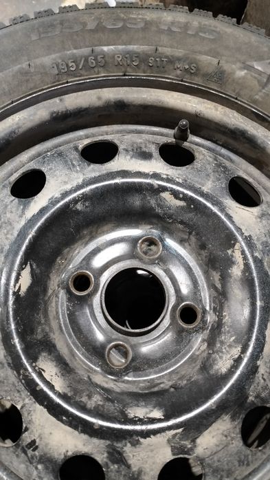 Продам зимние колеса