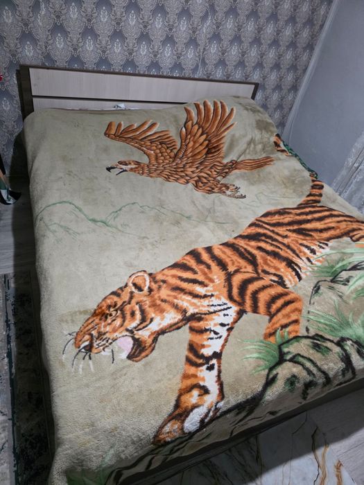 Продам кровать  , в отличном состояние