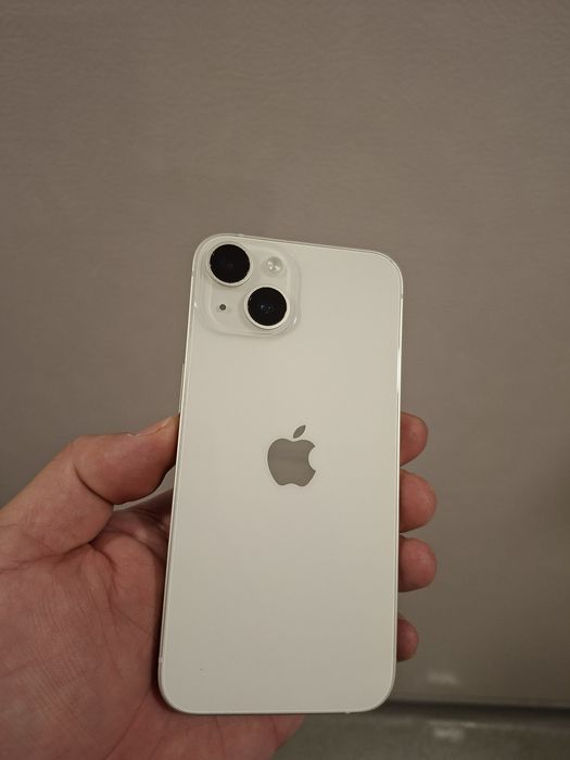 Vand iPhone 14 128 GB impecabil