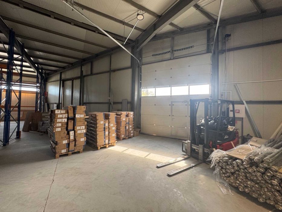 СПОДЕЛЕН СКЛАД ПОД НАЕМ , ПАЛЕТНИ МЕСТА