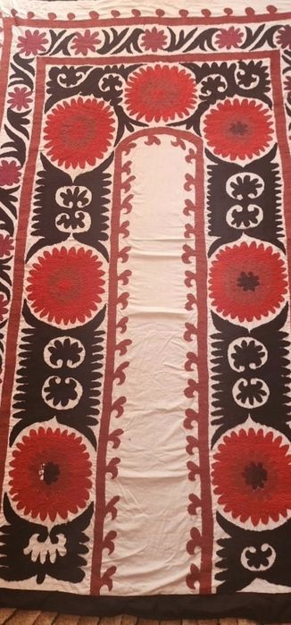 Сюзане кадимги кулга тикилган  размер 170 га 120 170