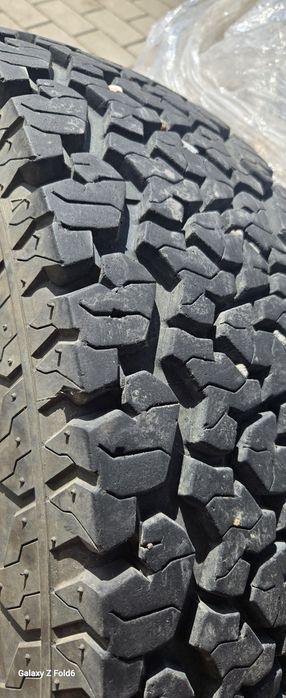 Maxxis Worm drive 205 70 R15