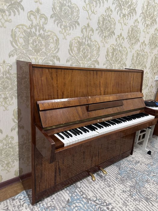 Пианино сатылады