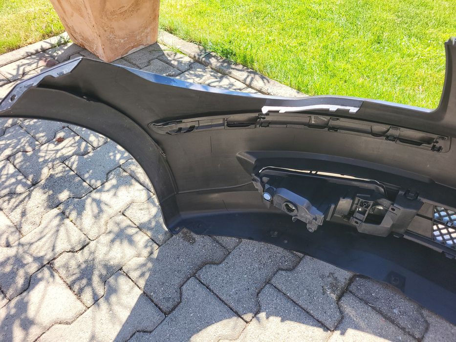 Bară față originală BMW Seria 1 E87 2008–2011 completă – stare foarte bună
