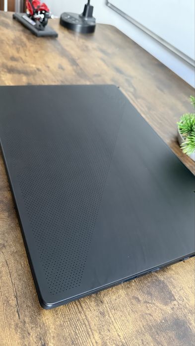ASUS ROG Zephyrus M16 i7-12700H RTX 3060 6GB 16GB DDR5 SSD 512GB Gaming