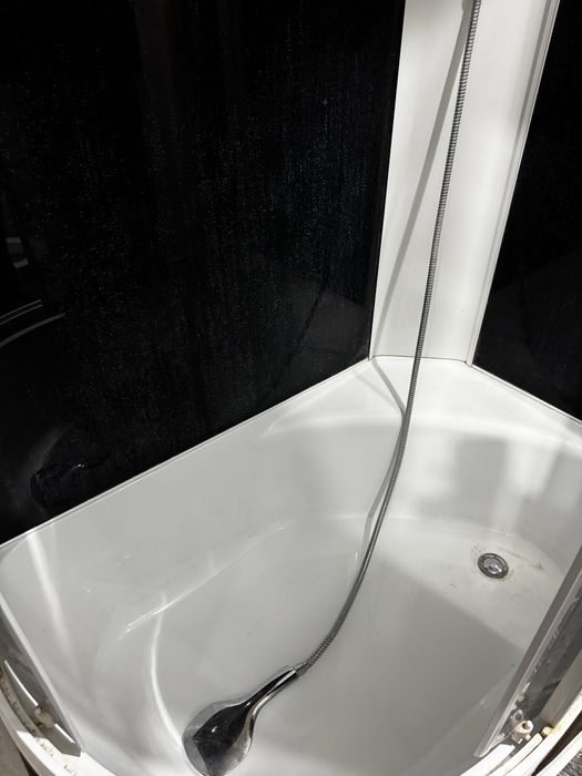 Душевая кабина Domani