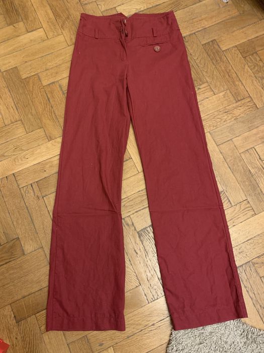 Pantaloni in cu talie inalta