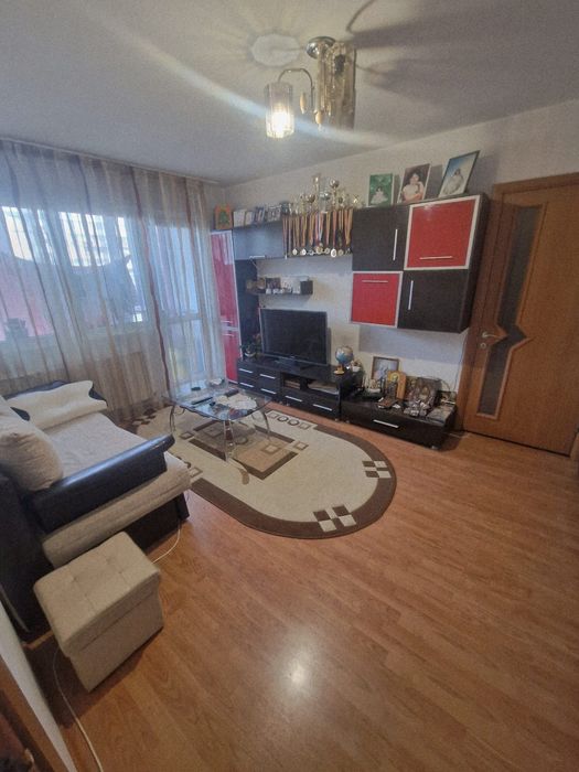 Vând apartament 2 camere Dr.Taberei