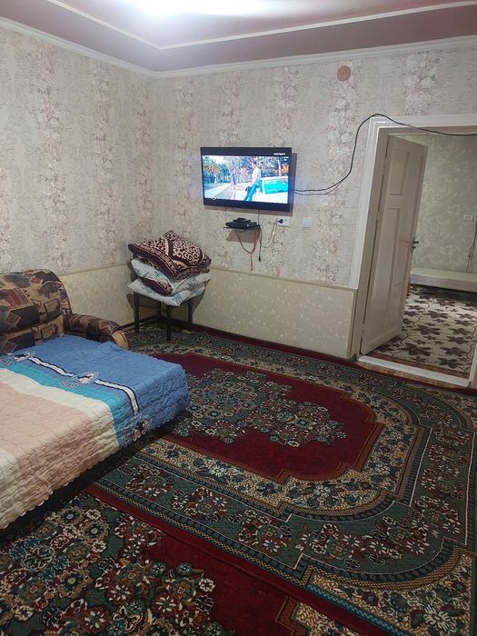 Yer uy sotiladi piskent tumanida