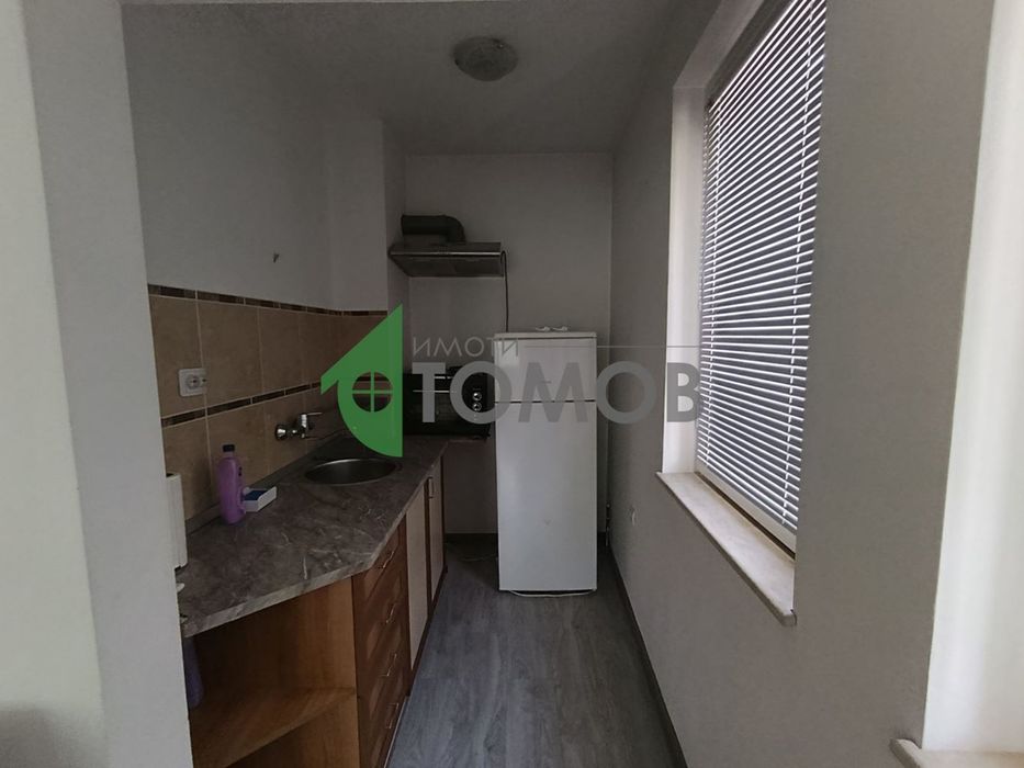 Дава се под наем Офис в Стара Загора, ОРБ - 64 кв.м за 306 € - Снимка #2