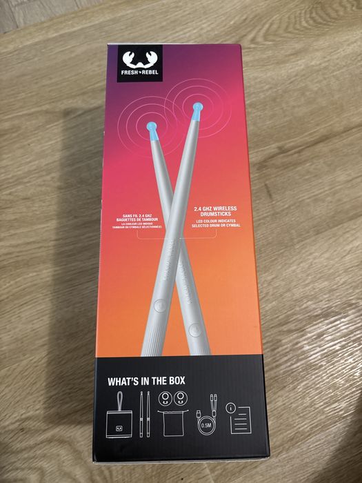 Set Tobe Virtuale Fresh 'n Rebel Air Drums cu Boxă Bluetooth, 2 Bățuri și 2 Pedale