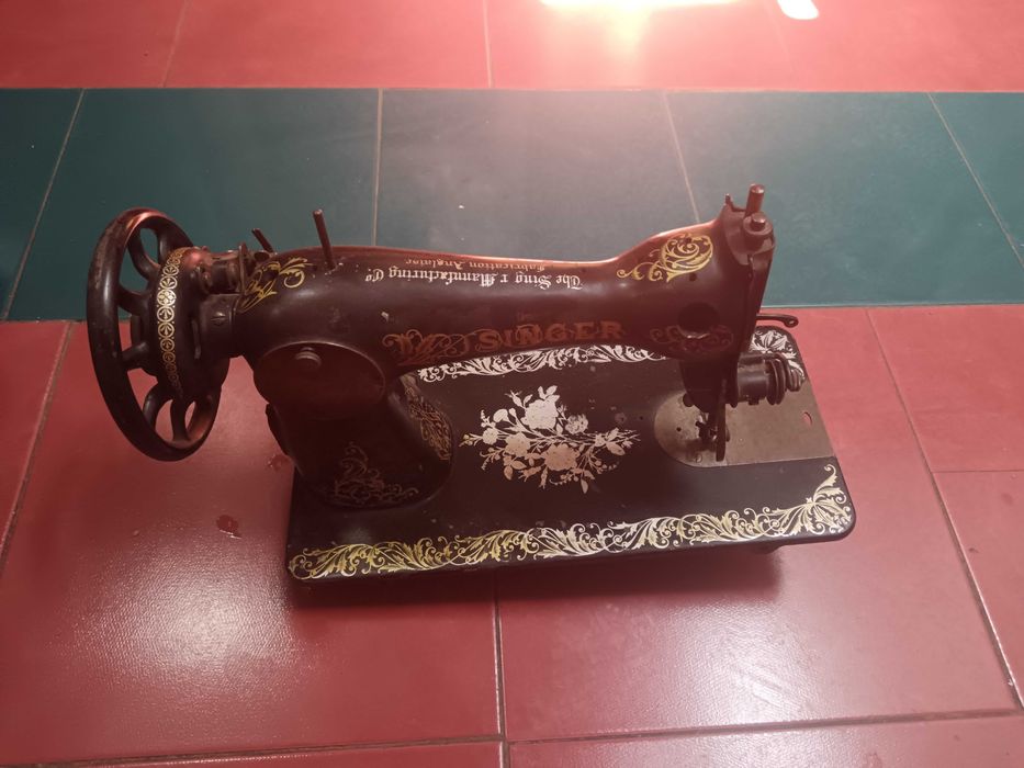 masina de cusut veche