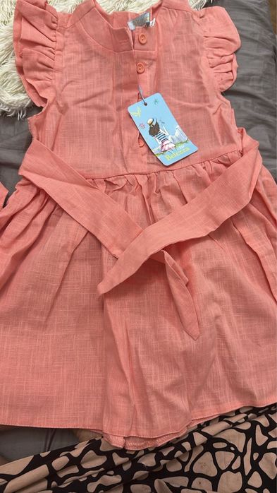 Продам новое платье