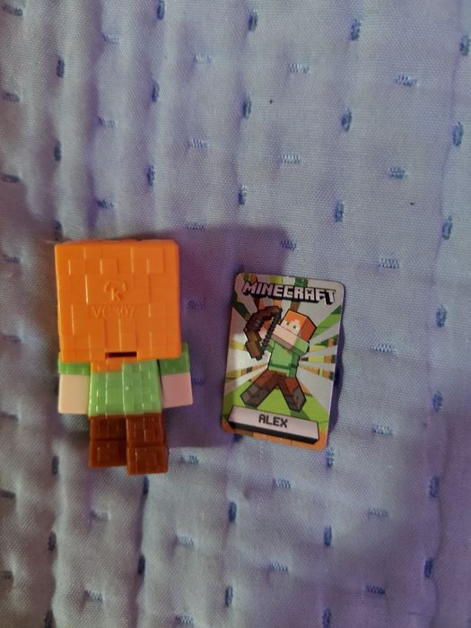 Фигурки майнкрафт от kinder joy оригинал