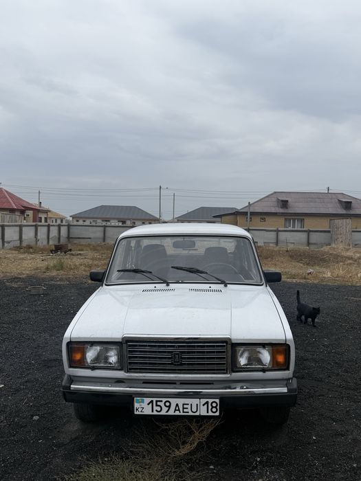 Продам машину 2107