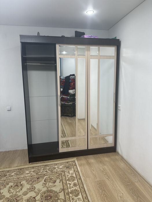 Продается шкаф для одежды 20 000 тг.