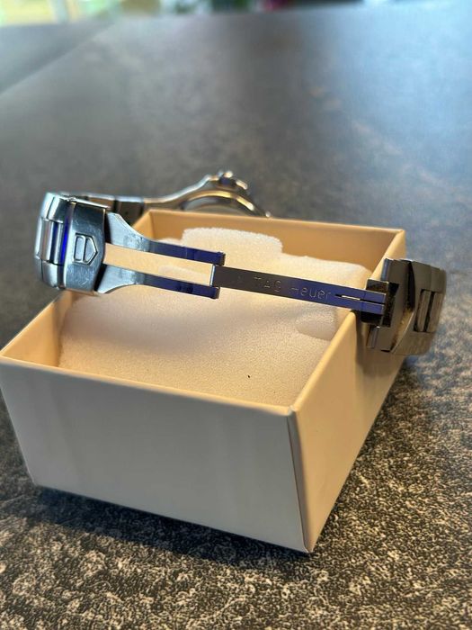 TAG Heuer - Professional 200  -Kirium - Masculin