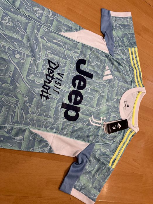 Коледно намаление Juventus stadium shirt