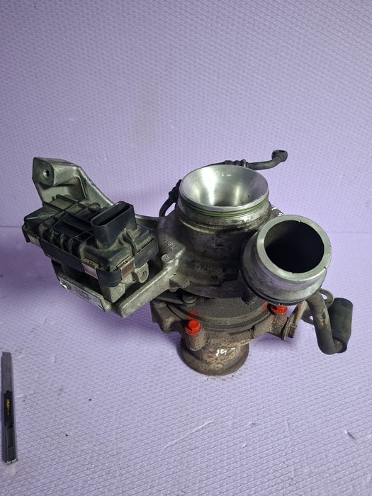Turbosuflanta N47 D20C 143CP BMW E81 E82 E87 E88 E90 E91 Cod 7810189