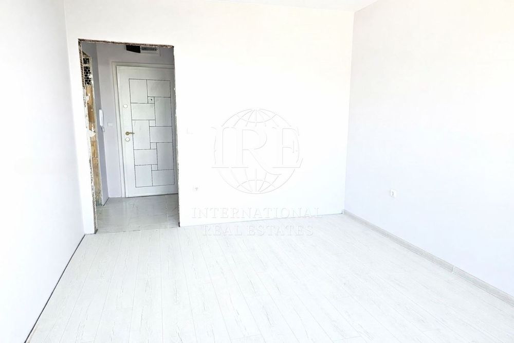 2-стаен в Варна-Левски площ 67 кв.м.  цена 155400 евро до ключ