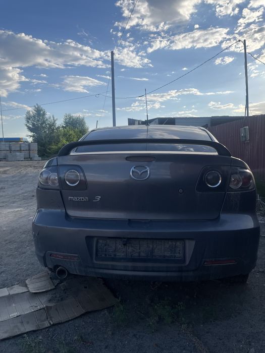 Mazda 3 автомобиль после дтп