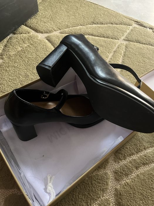 Каблук туфли 39 размера