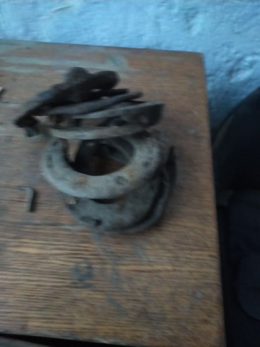 Продам подковы .