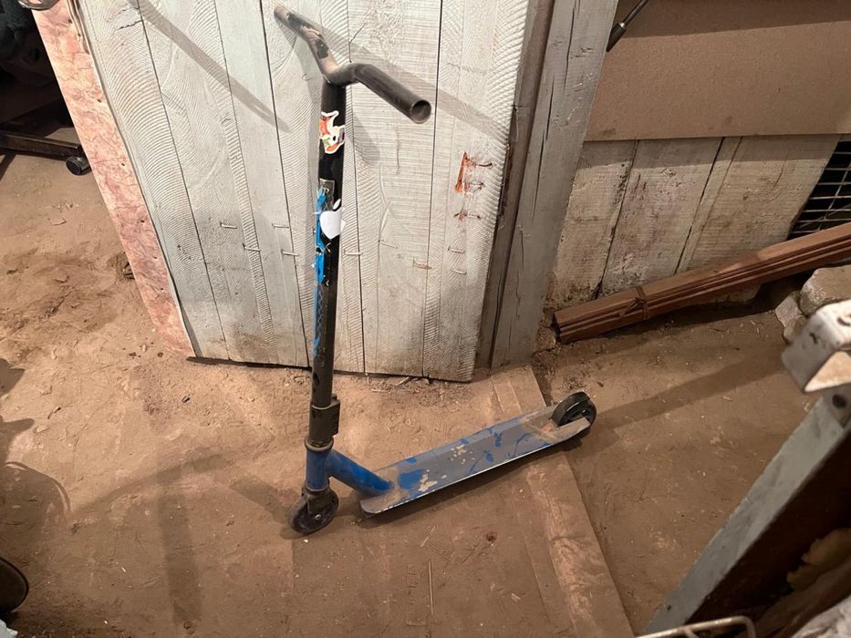 Продам недорого самокат