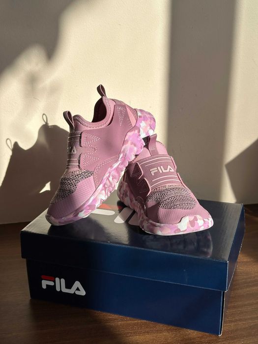 Детски маратонки без закопчаване FILA, размер 27