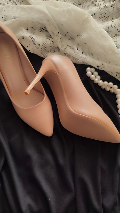 Туфли на каблуке