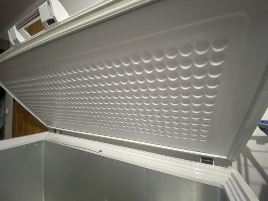 Продам морозилник