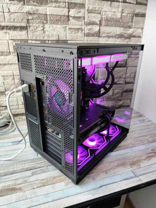 Calculator/PC Gaming High – Ryzen 9 5900X + RX 7800 XT 16GB